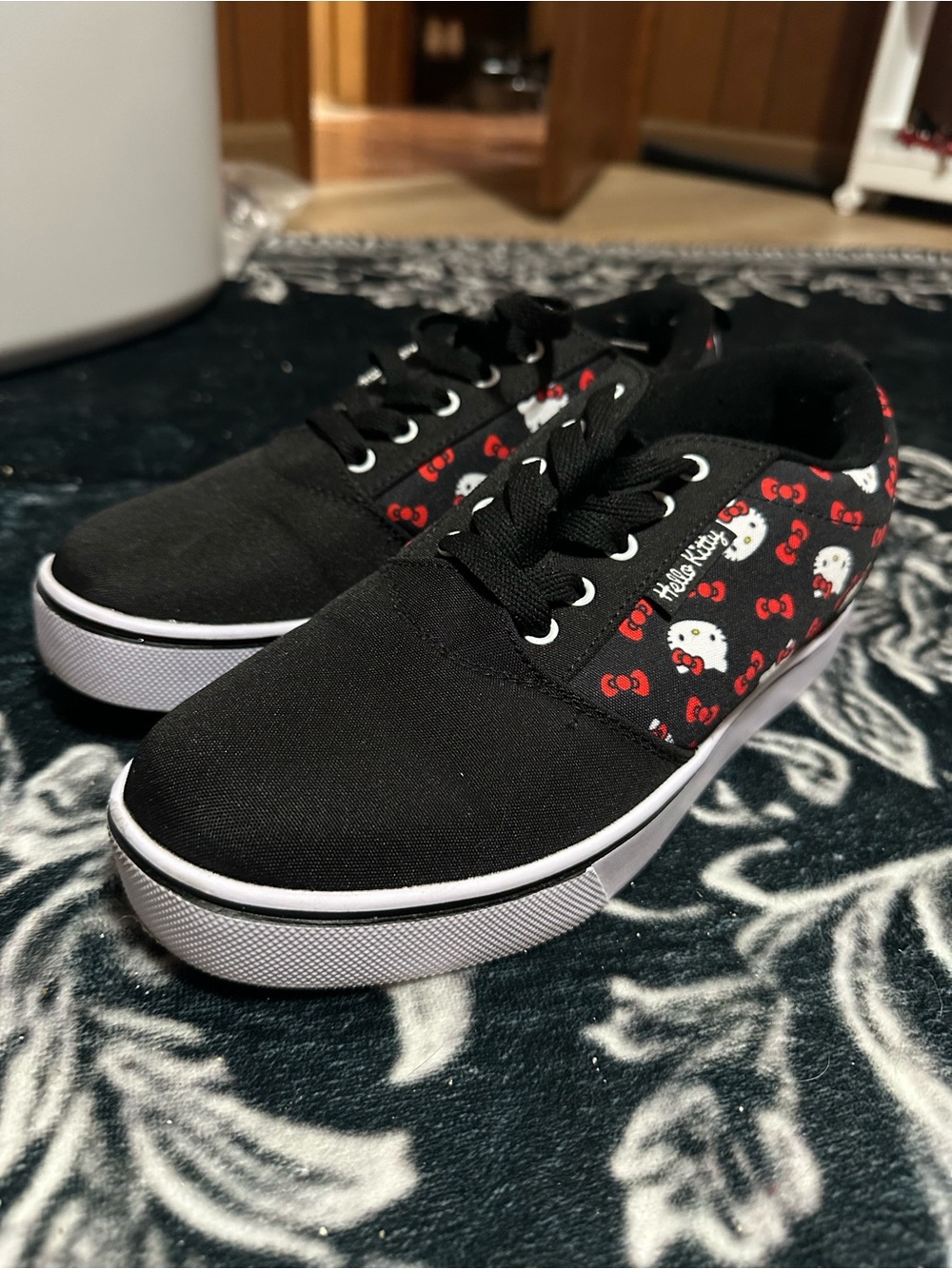 Hello Kitty Black & Red Kids Canvas Heelys Skate Shoes